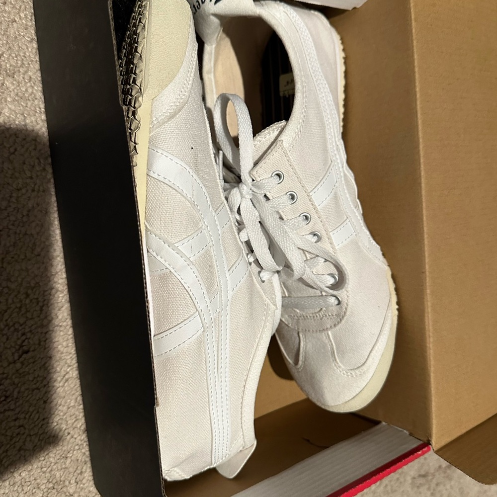 White Onitsuka Tiger Sneakers